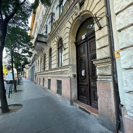 Fanni'S Cosy Home Express Apartment In The City Centre Budapest Exterior foto