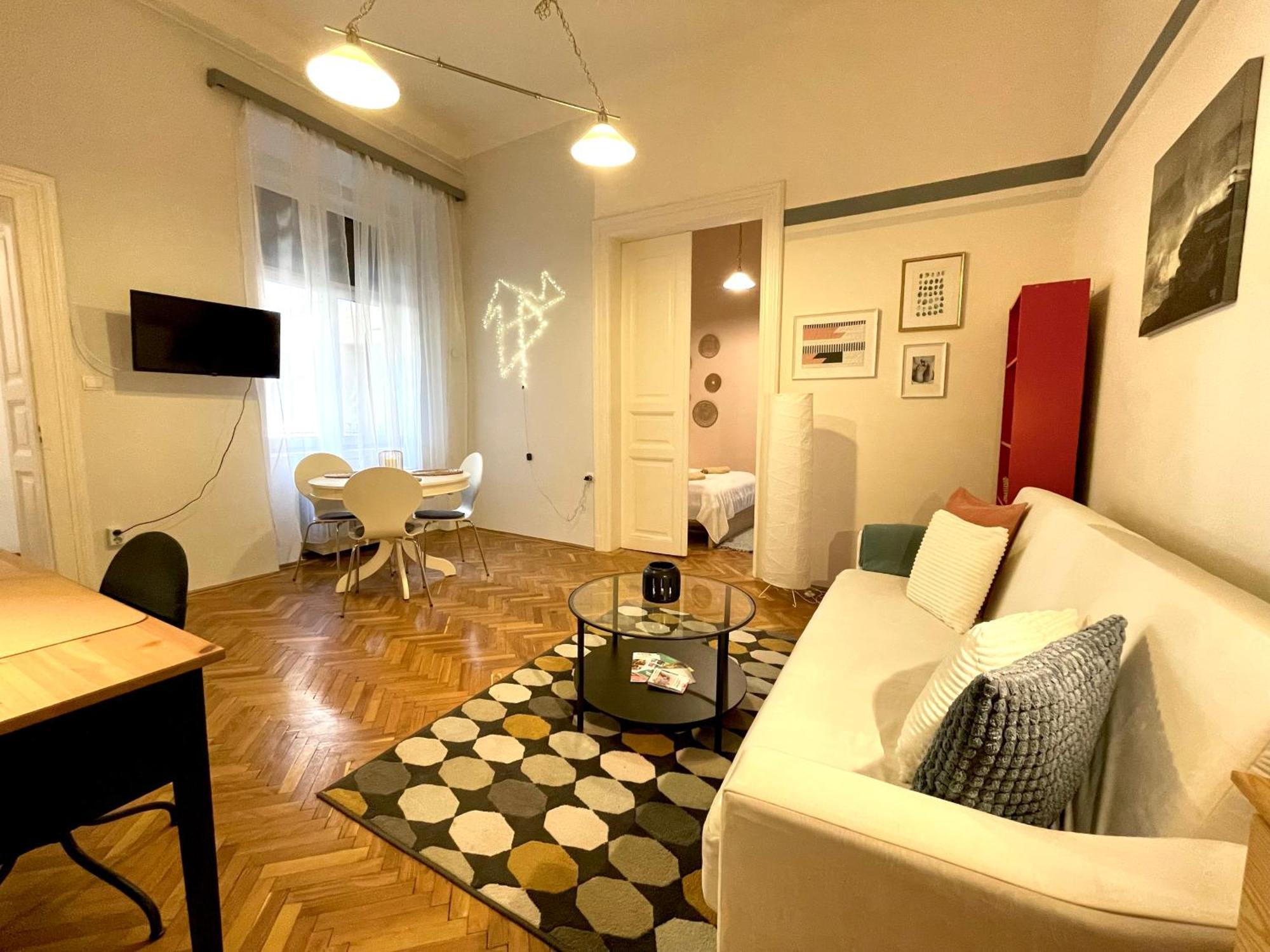 Fanni'S Cosy Home Express Apartment In The City Centre Budapest Exterior foto