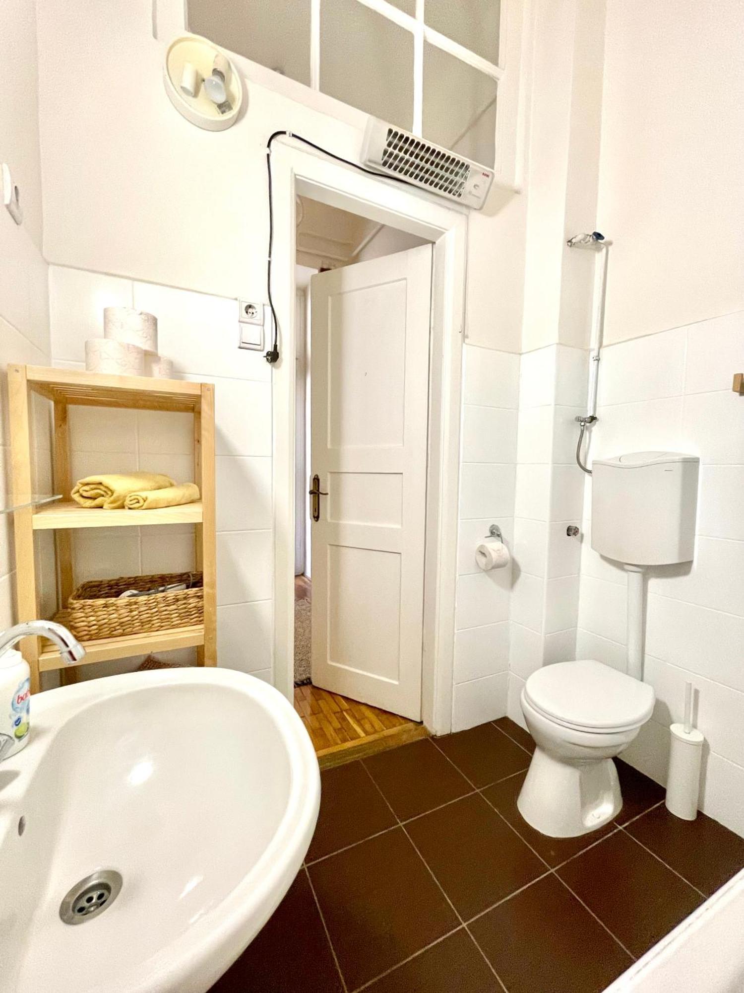 Fanni'S Cosy Home Express Apartment In The City Centre Budapest Exterior foto